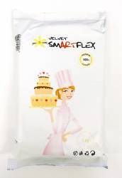 smartflex-velvet-vanilka-1-kg-v-sacku-potahovaci-a-modelovaci-hmota-na-dorty-1.jpg